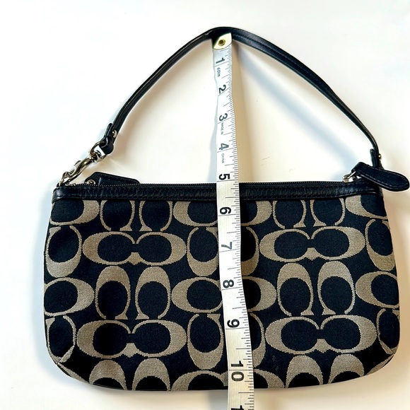 Coach big wristlet/bag black/gray monogram wallet - Picture 14 of 14